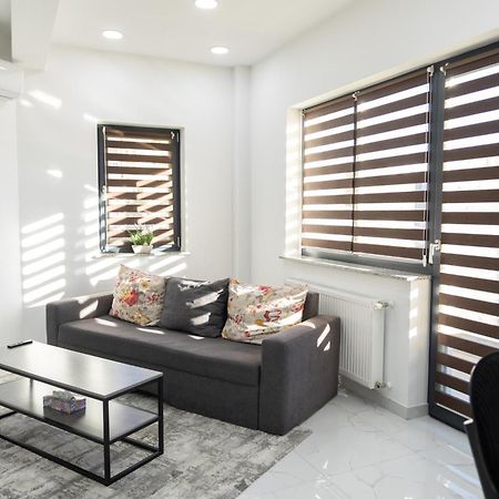 Astar Apartments - Extra Large Radauti Ngoại thất bức ảnh