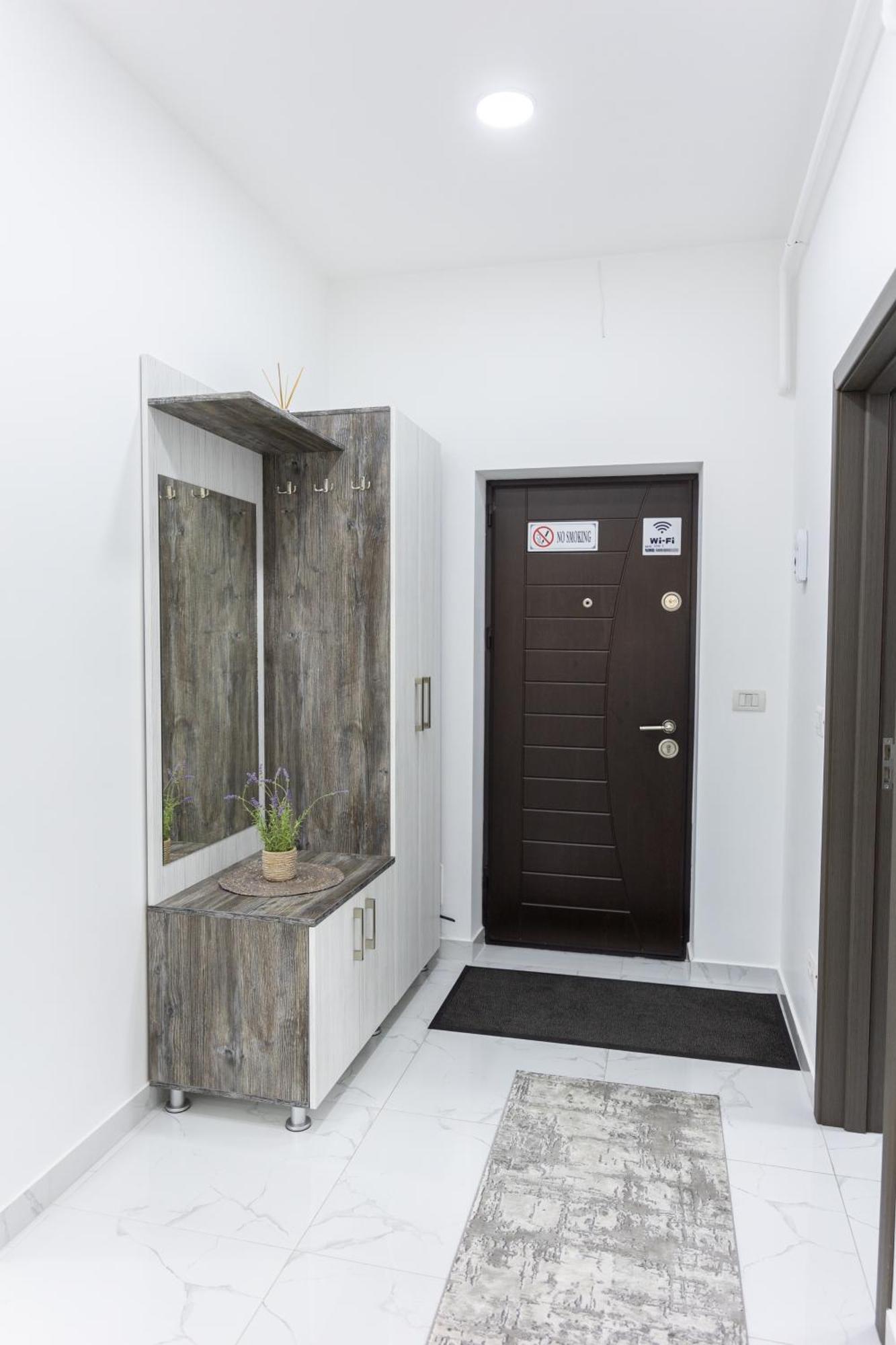 Astar Apartments - Extra Large Radauti Ngoại thất bức ảnh