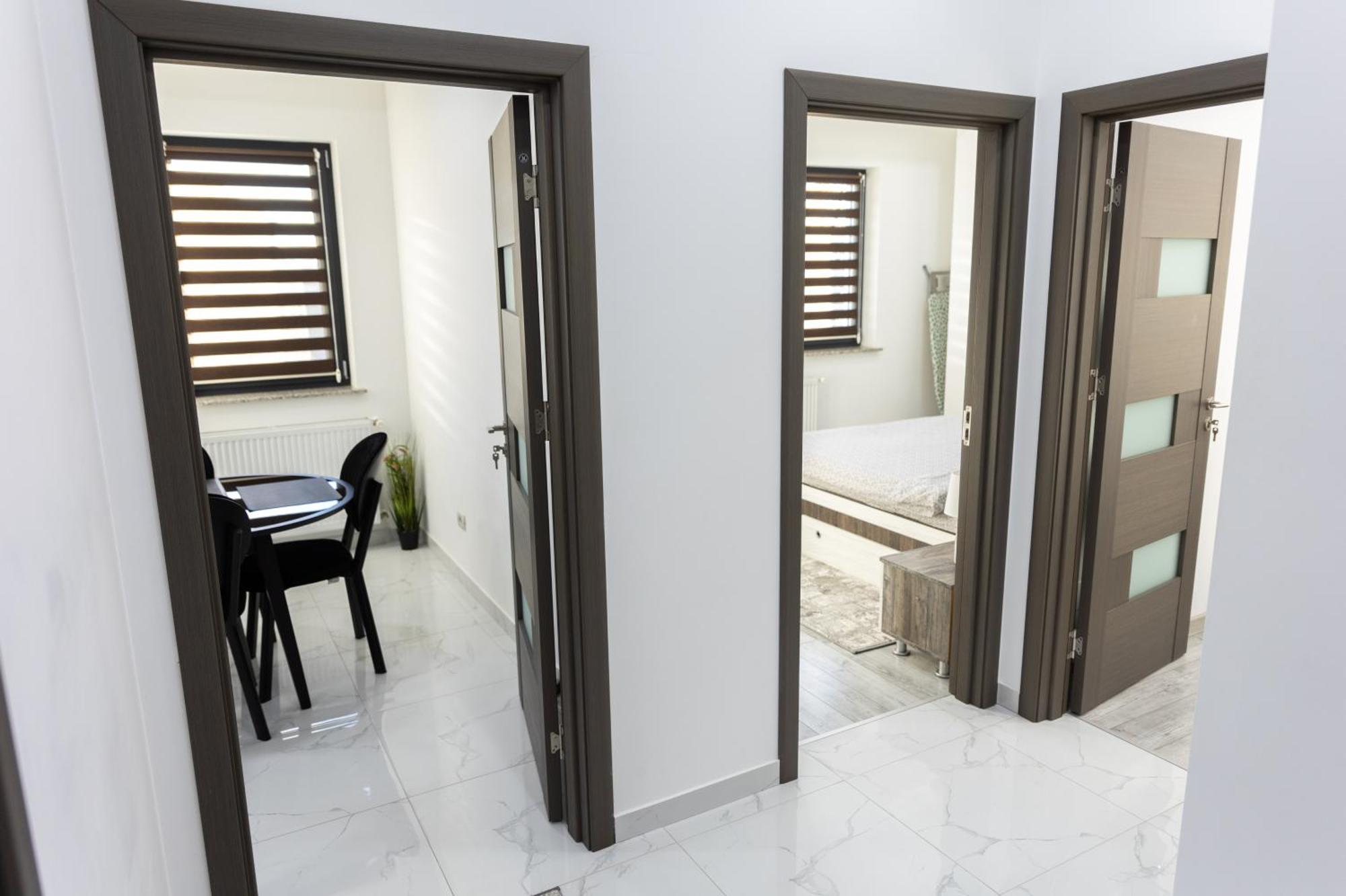 Astar Apartments - Extra Large Radauti Ngoại thất bức ảnh