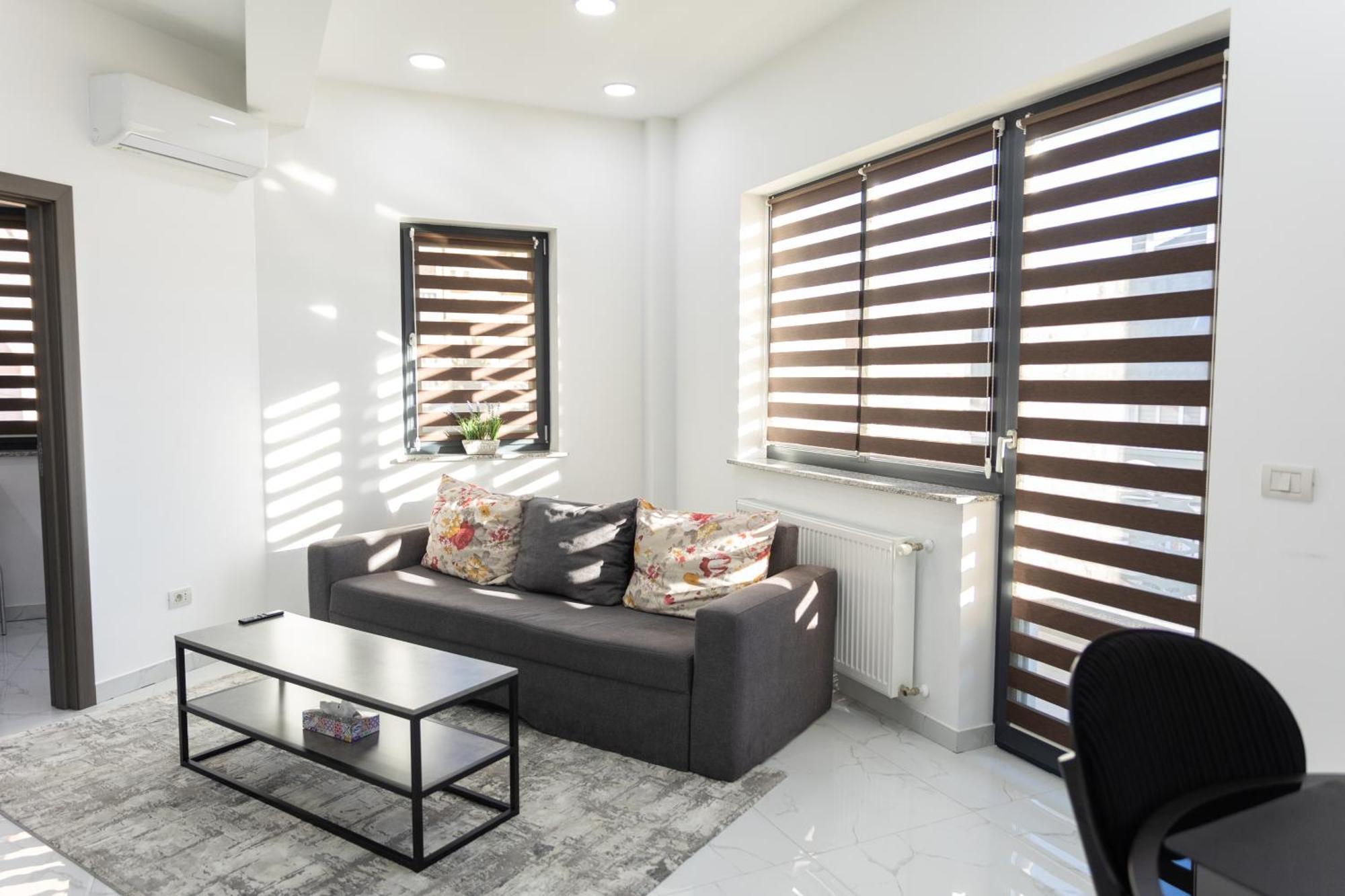 Astar Apartments - Extra Large Radauti Ngoại thất bức ảnh